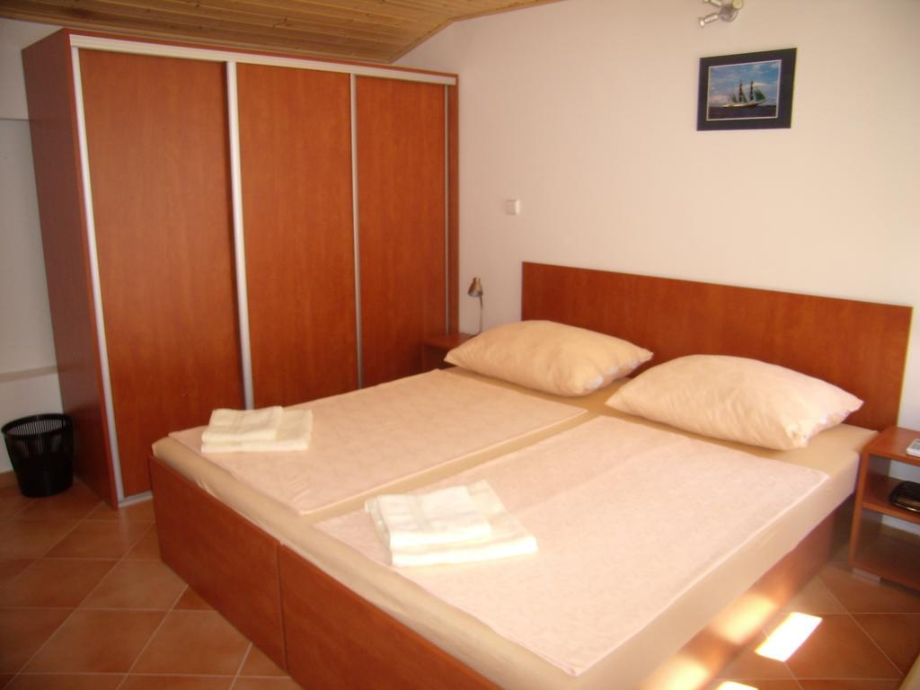 Apartments Sunce Brna Phòng bức ảnh