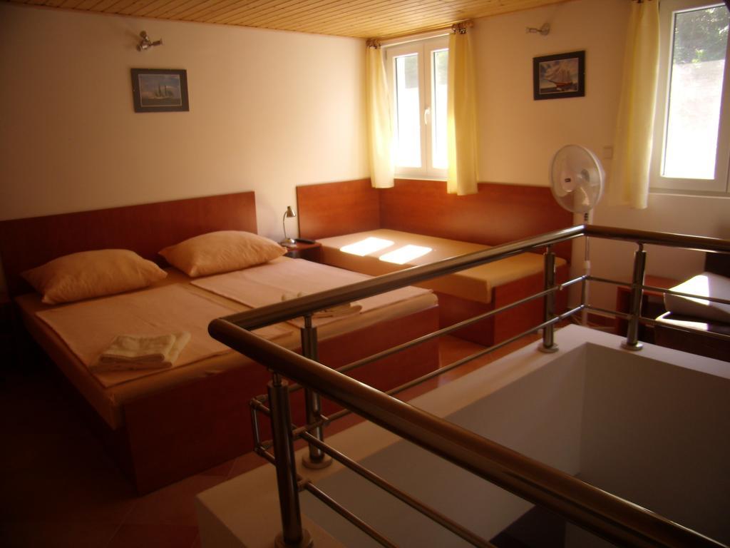 Apartments Sunce Brna Phòng bức ảnh