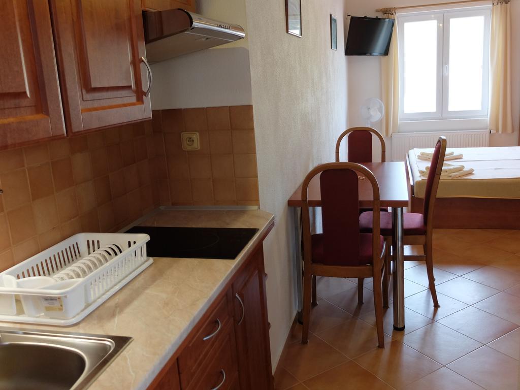 Apartments Sunce Brna Phòng bức ảnh